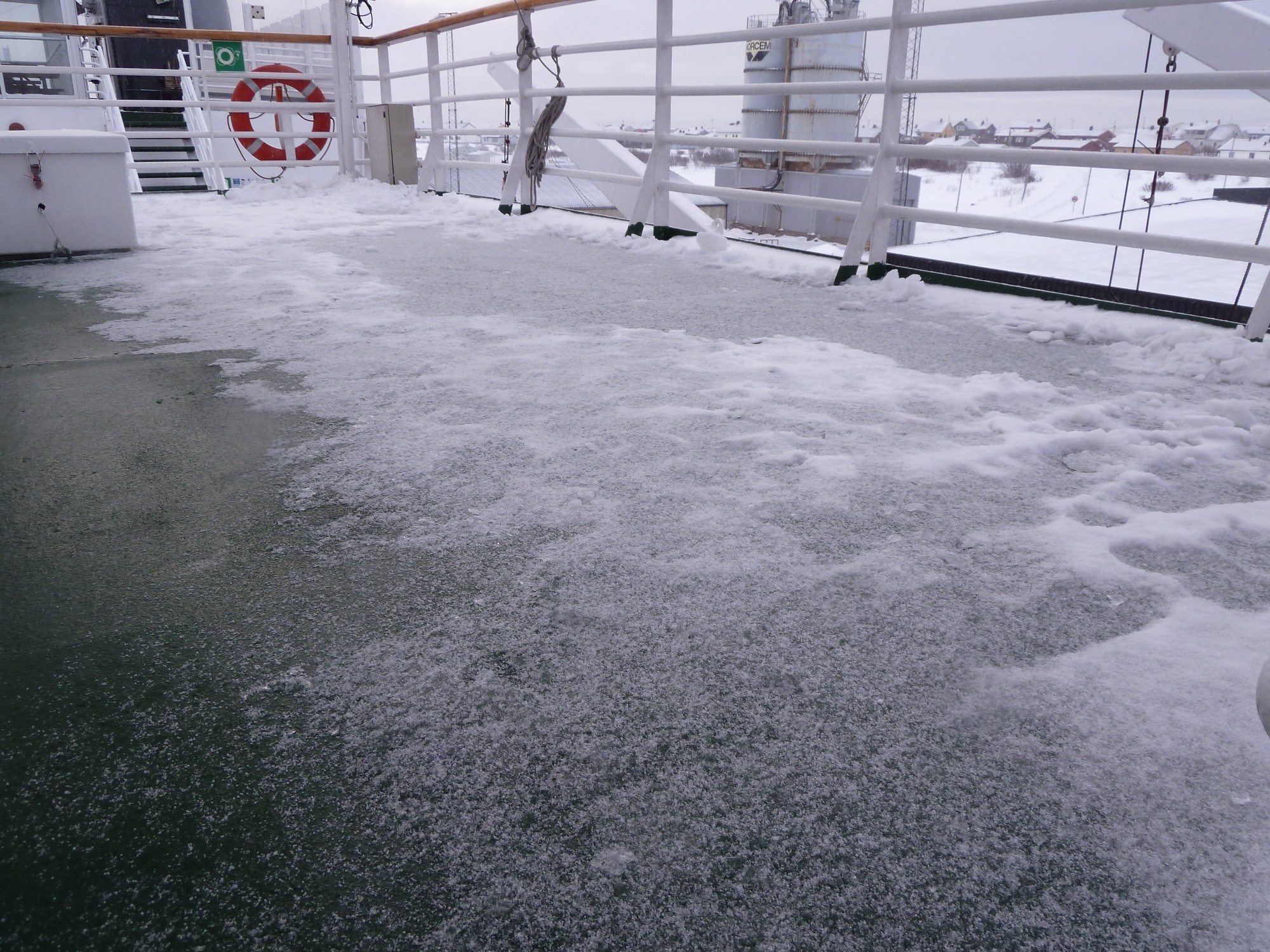 Schnee und Eis an Bord
