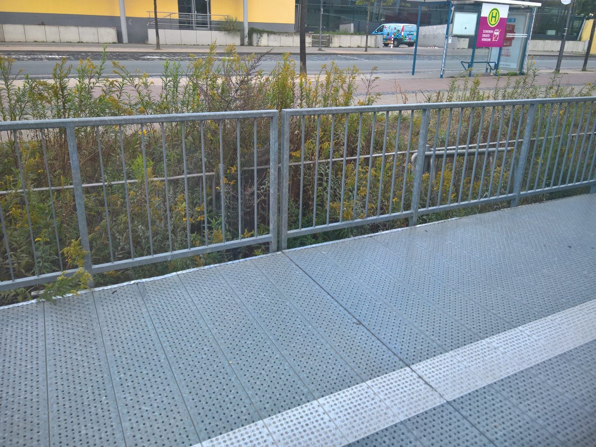 Bahnsteig in Bielefeld